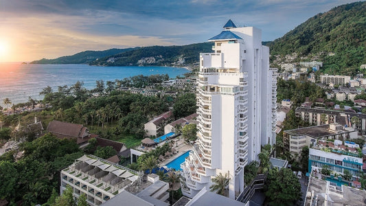 Andaman Beach Suites Hotel Patong
