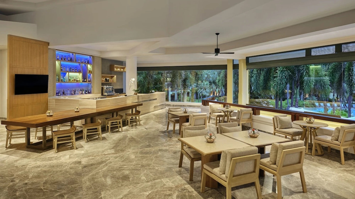 Phuket Marriott Resort and Spa, Merlin Beach